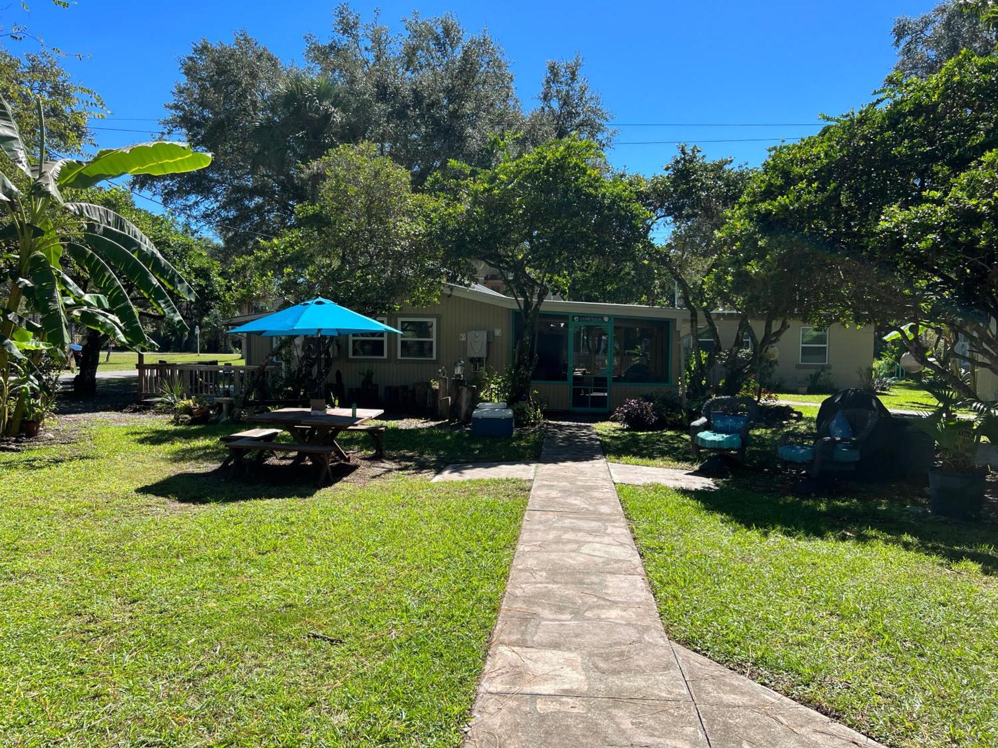 Nature Coast Inn & Cottages Inglis Kültér fotó