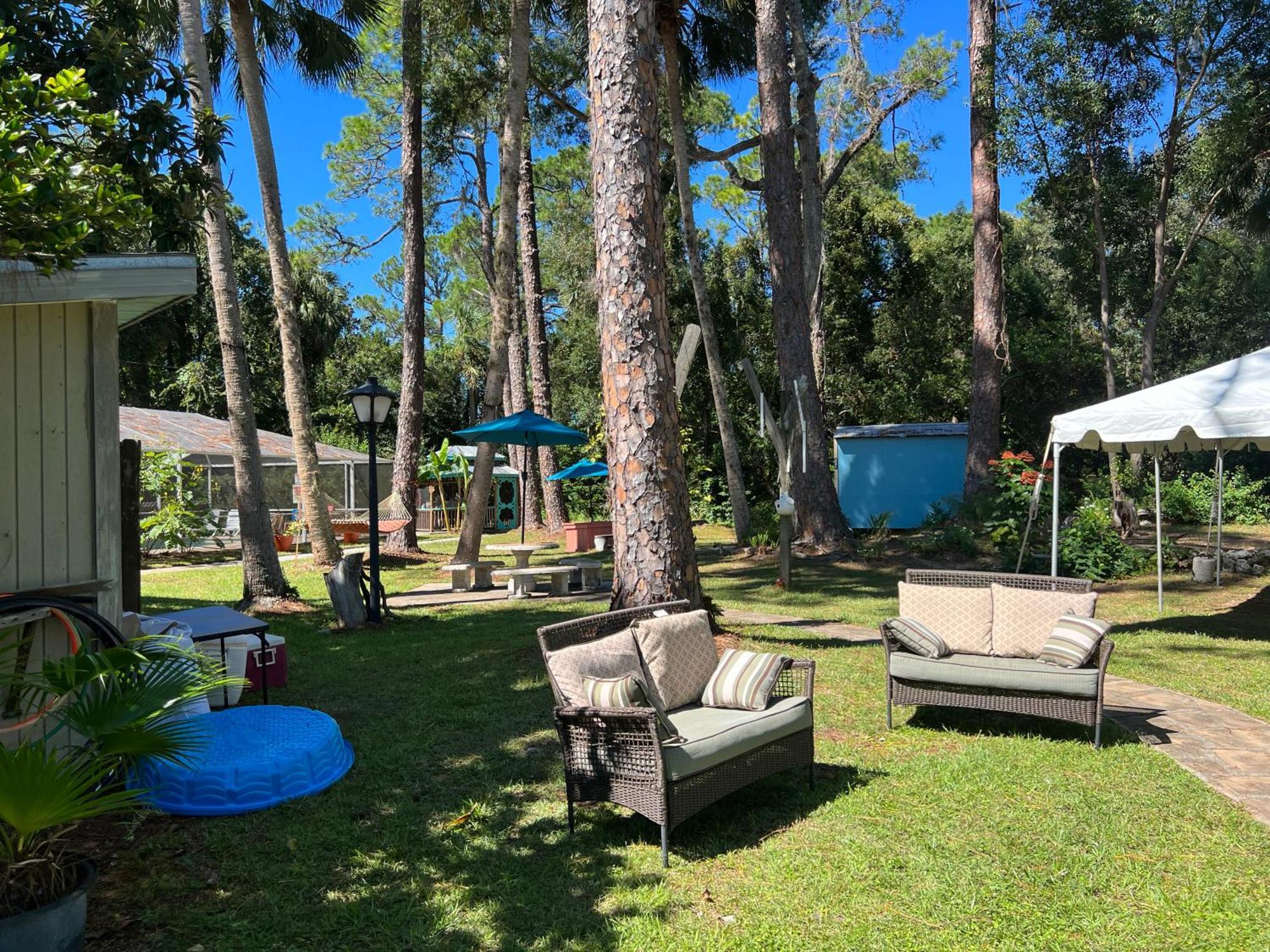 Nature Coast Inn & Cottages Inglis Kültér fotó